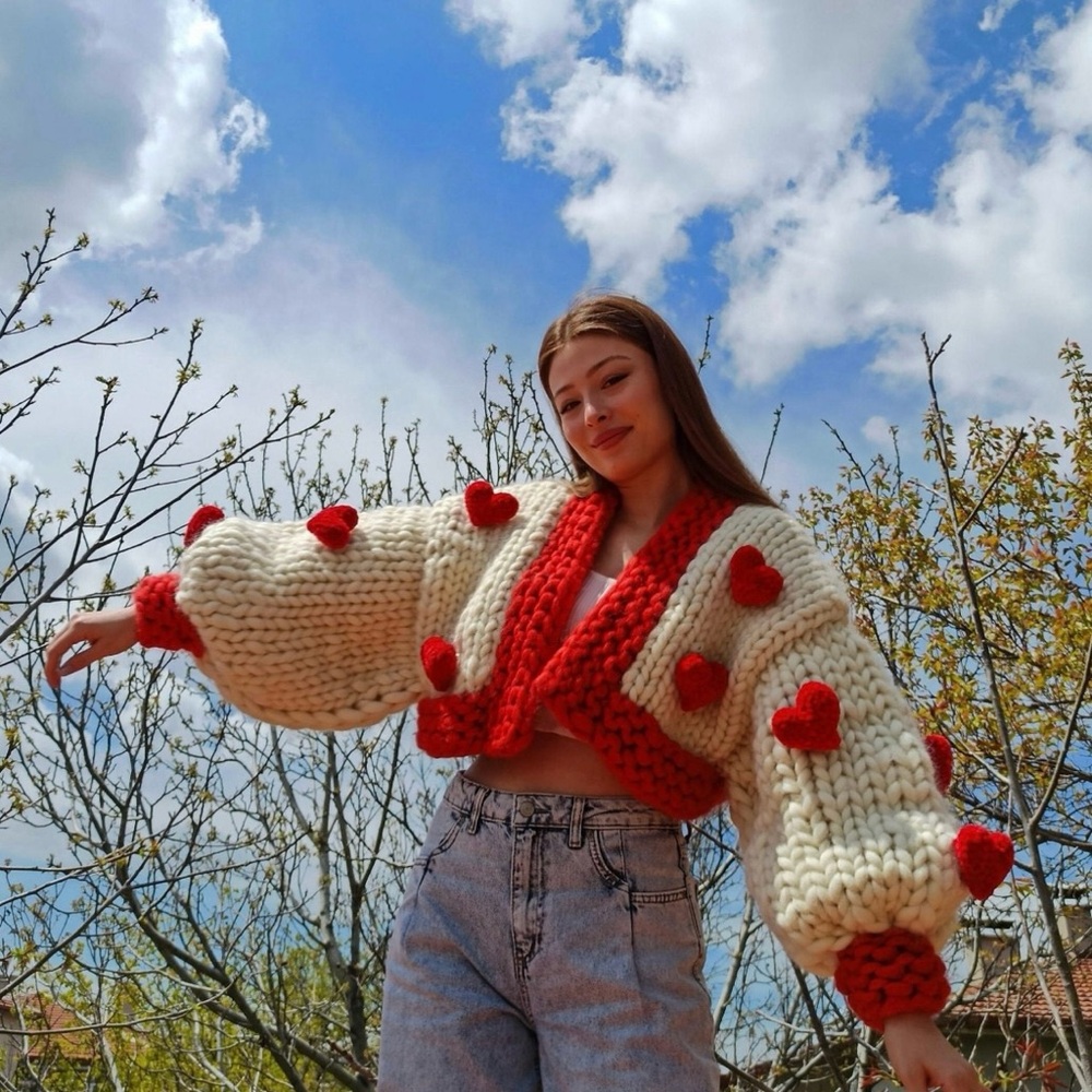 Chunky Knit 3D Strawberry Cropped Cardigan- Red and Pink